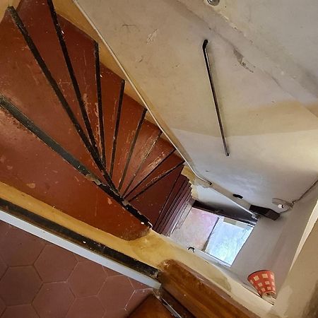 La Barca De La Vieille Ville 2 Chambres مينتون المظهر الخارجي الصورة